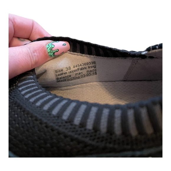 Dansko Women’s Alice Slip On Sneakers Black Leather Suede Elastic Shoes - 7 - Picture 4 of 9